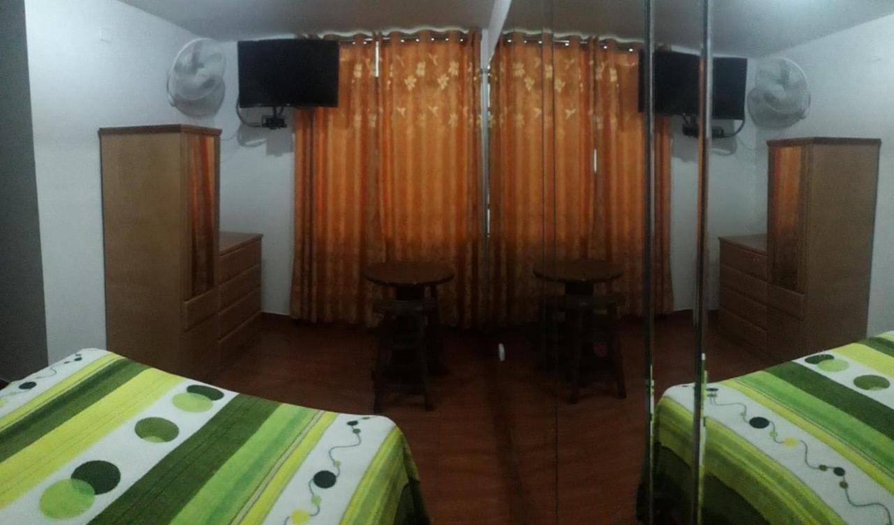 Hostal Suenos Лима Экстерьер фото